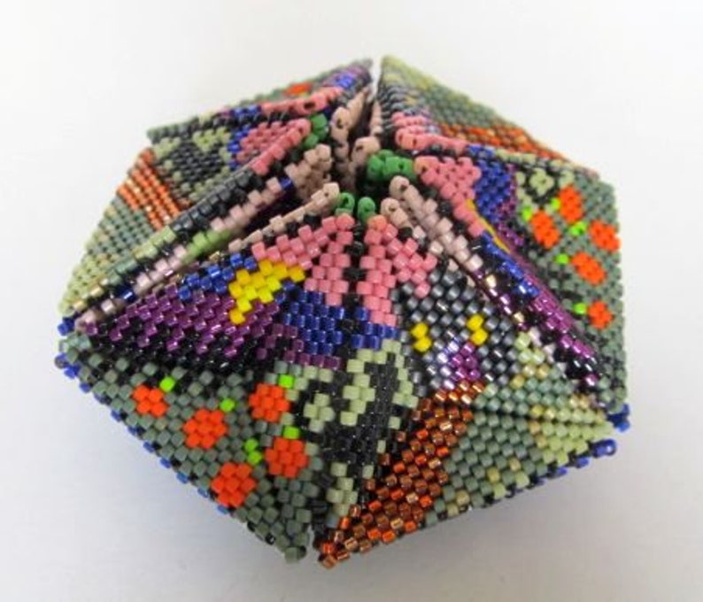 Beaded Kaleidocycle spooky Tutorial Etsy