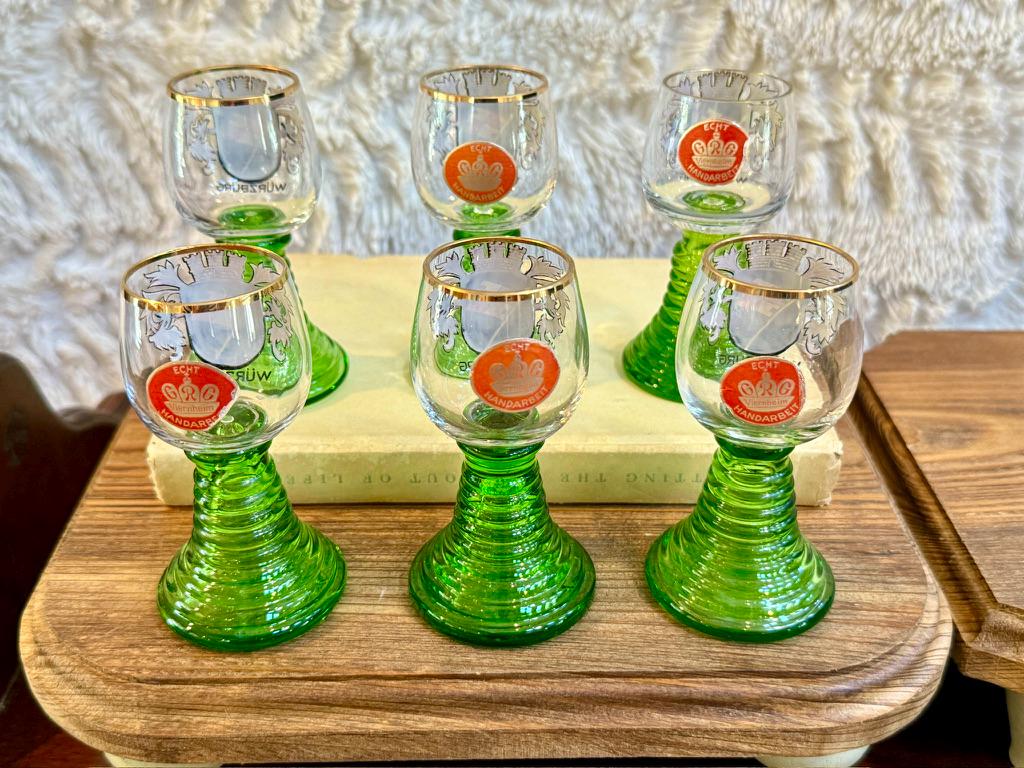 German Wine Glasses With Green Stem - Etsy