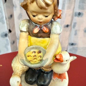Vintage Goebel Hummel Figurine – Feeding Time Girl with Geese | West Germany