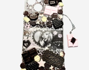 NEAPOLITAN TREATS - phone case