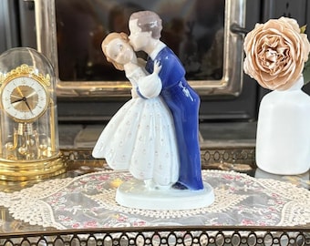 【保管品】B&G BING&GRONDAHL フィギュリン　少女　猫　1779 Vintage B&G Girl With Kitten Cat - Little Mother Royal Copenhagen