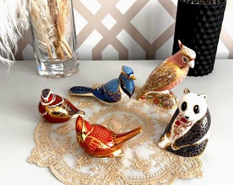 Fermacarte Royal Crown Derby – Statuette di uccelli e panda in fine porcellana