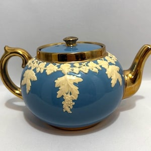 Blue Transferware Teapot, 1960s Gibson Staffordshire Ceramic with Fitted Lid