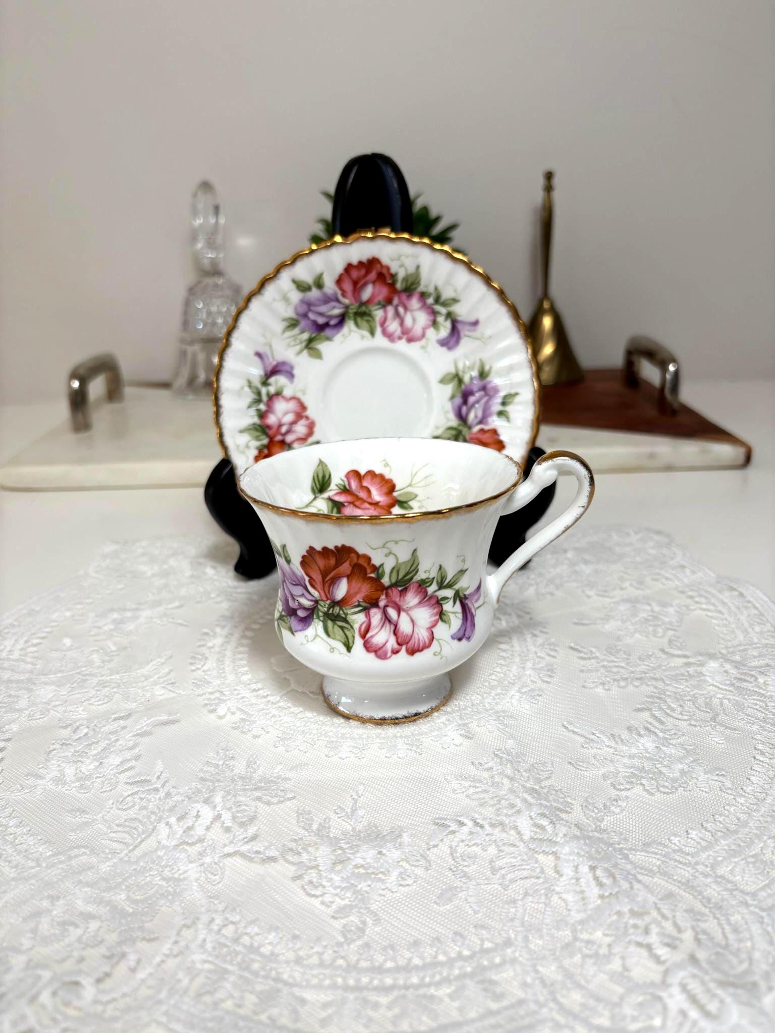 Ancienne Dînette Decor De Rose 18 Pieces