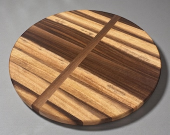 Handgefertigte drehbare Servierplatte aus Holz – für Küche und Esszimmer