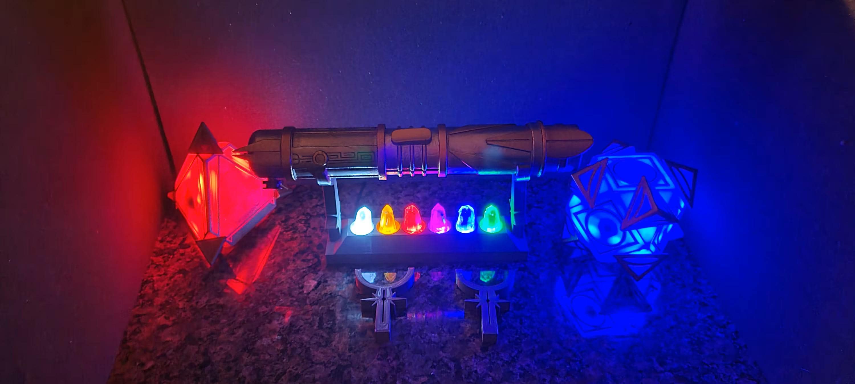 Kyber crystal lightsaber - Etsy 日本