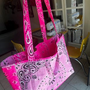 Bolso tote con pañuelo acolchado personalizado 2tone pink&neon