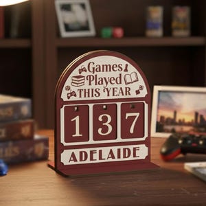 Wood Counter: Games Played Score Tracker, Perpetual Tabletop Display
