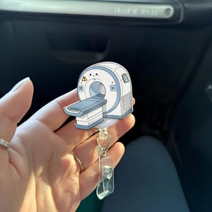 かわいい MRI マシン バッジ リール、放射線技師バッジ ホルダー、RN ID ホルダー、MRI 技術者ギフト、放射線技師ギフト、医療従事者ギフト