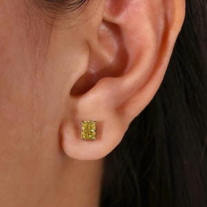 Canary Yellow Moissanite Earring Radiant Cut Stud Earring 2 + 2 Ct Radiant Cut Yellow Moissanite Stud Earring Silver Diamond Earring Woman
