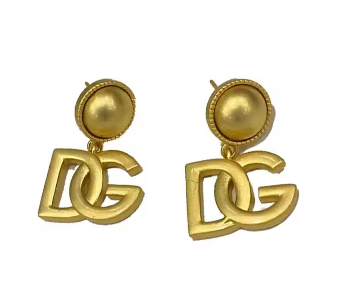D&G EARRINGS✅キレイすぎです。 Amazon.com: YUEXIAODOU Sterling Silver Dangle Earrings for