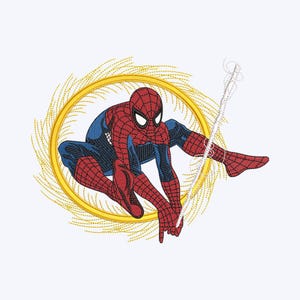 Puede incluir: Diseño bordado de Spider-Man en una pose dinámica, con su traje rojo y azul característico. Está situado dentro de un marco dorado y circular con una telaraña que se extiende. Ideal para ropa o manualidades.