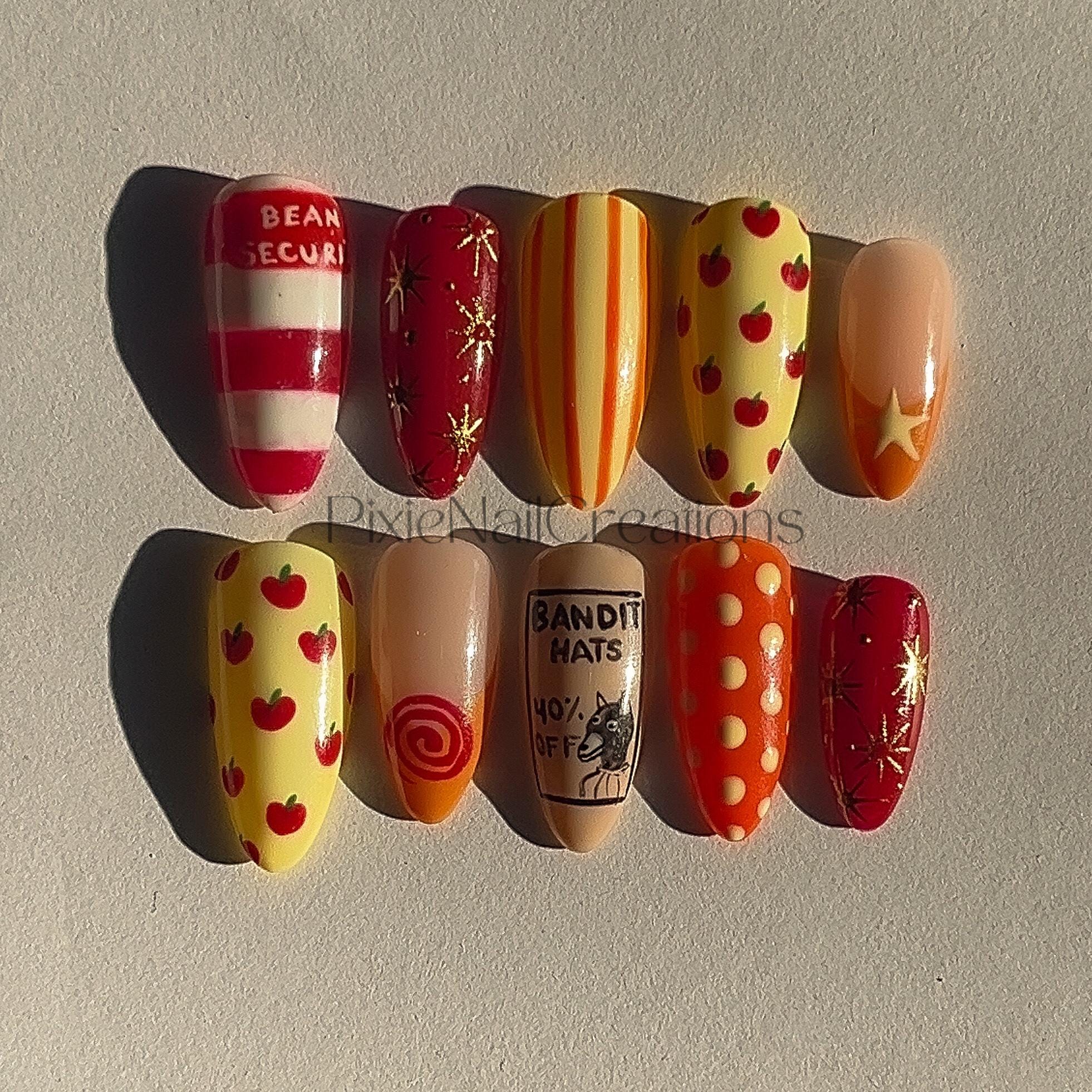 Fantastic Mr. Fox Nails: Fall/Autumn Faux Acrylic Press-Ons, Customizable, Medium Almond