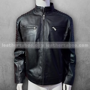 Men&#39;s Black Sheepskin Leather Biker Jacket: Quilted Shoulder Moto Style