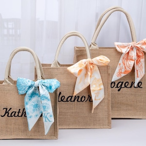Custom Burlap Tote Bag,Bridesamaid Gift bag With Name,Wedding Gift Bag With Scarf,Bachelorette Party Favor,Bride Bag,Beach Tote Bag