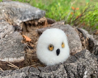 Owl baby brooch