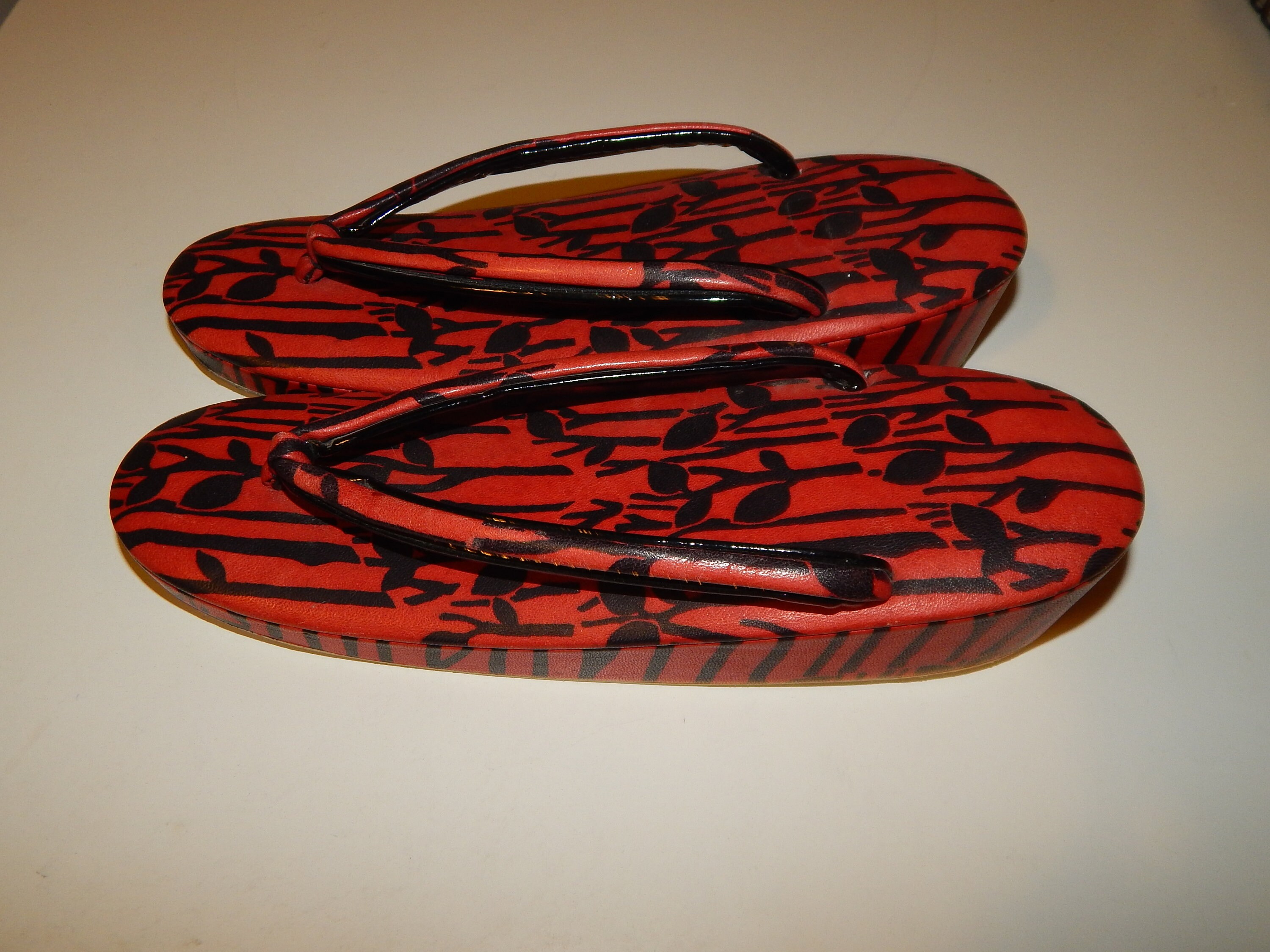 Unused Black & Red Woven Zōri Sandals Japanese Shoes Geisha Etsy