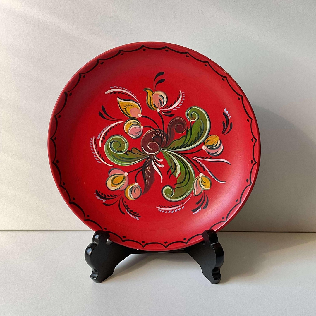 ノルウェーの民芸品 手描きローズマリング木製プレート コレクターズ