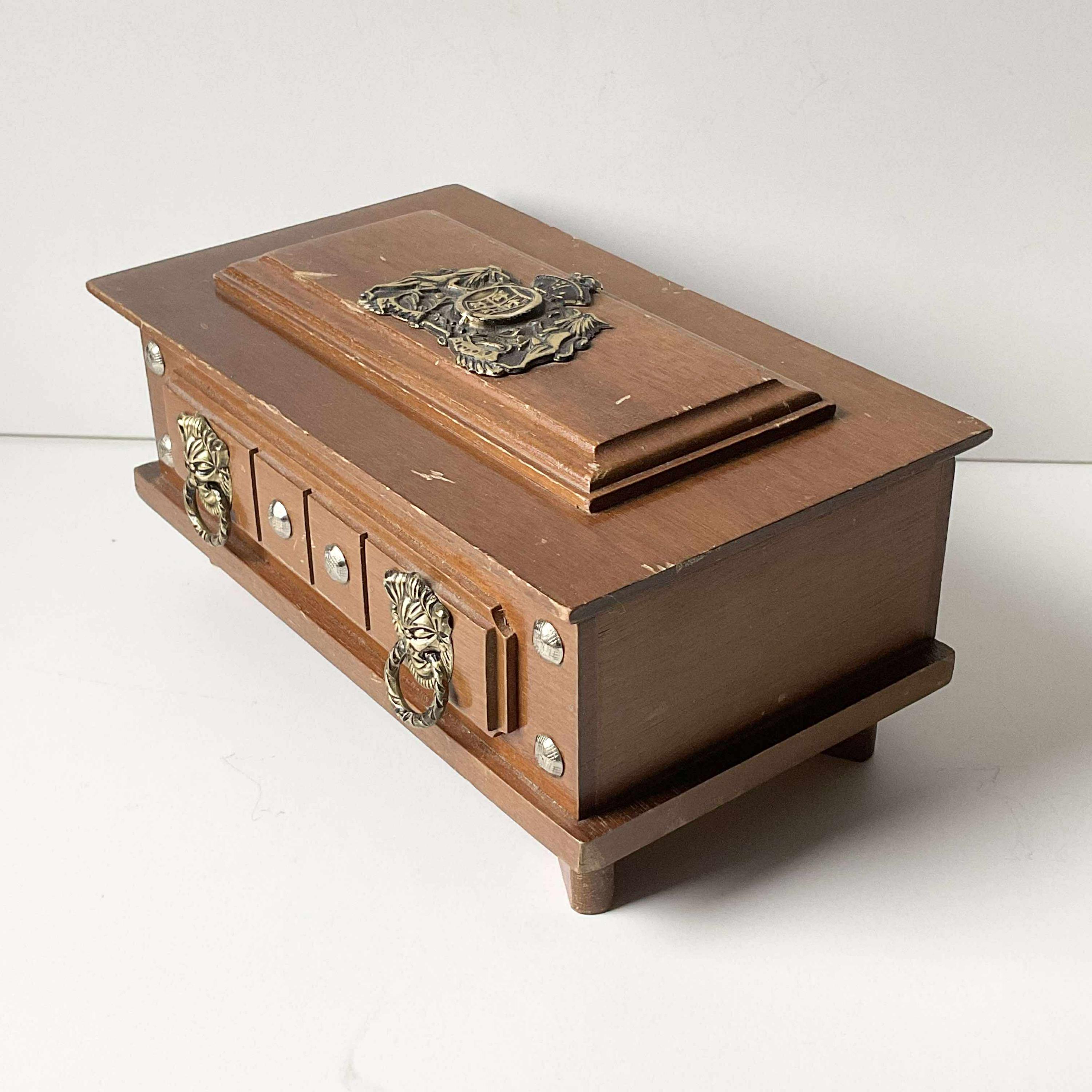 ビンテージジュエリーセット 木製ボックス付き ヴィンテージ木製ジュエリーボックス：記念品や小物の収納（4.25x7