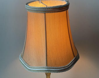 Preciosa pantalla marrón beige para lámpara de mesa