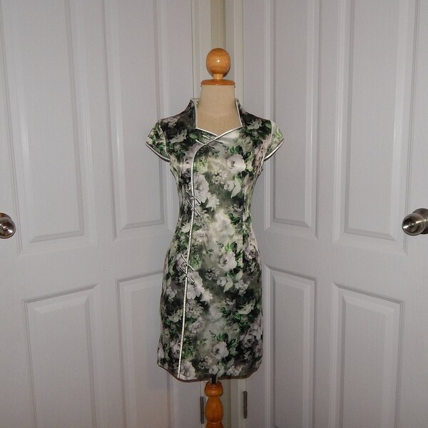 Vintage Stretchy Floral Oriental Chinese Cheongsam Qipao Dress Bust 36 fit for US Size M or Size 10
