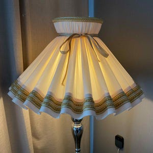 プリーツ シェード フロア ランプ プリーツシェード ランプ の人気商品