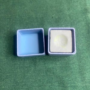 chalk protector