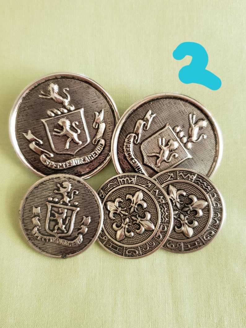 Vintage Military Buttons, Lion Crest, Armor Spectemur Agendo, 2 Sets ...