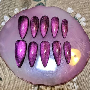 Cosmic Glitter Cat Eye Press On Nails Set