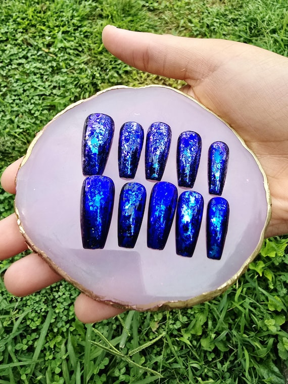 Blue Steele Chameleon Handmade Press On Nail Set | Chameleon Flakes