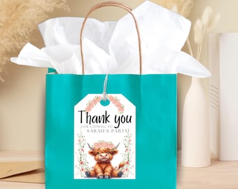 Etichette di ringraziamento Highland Cow Rose Floral: modello modificabile per bomboniere (file Canva)