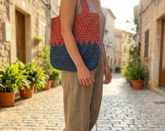 Crocheted Shoulder Bag