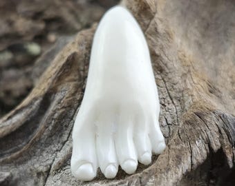 Hand-Carved Bone Foot Focal Piece for Jewelry, Reflexology Art, or Decor