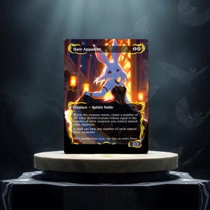 Könnte beinhalten: Eine Fantasy-Sammelkarte mit einer weißen Kaninchen-Kreatur in einem schwarzen Kleid und einer goldenen Krone. Der Kartentext lautet "Hare Apparent" und "Creature - Rabbit Noble". Die Karte hat eine Stärke von 2 und eine Widerstandsfähigkeit von 2.