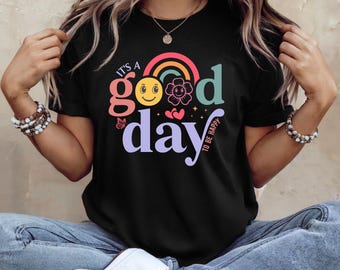 Retro Smiley Face T-Shirt: Rainbow Graphic Positive Vibes Tee