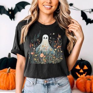Cottagecore Ghost Shirt, Floral Ghost T-Shirt, Spooky Cute Halloween Tee, Aesthetic Ghostcore Top, Fall Gift for Her, Soft Pastel Goth Shirt