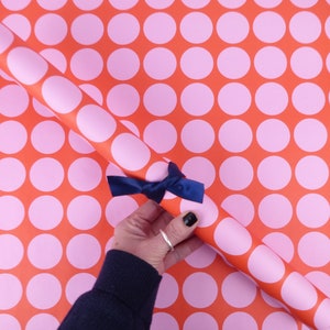 Pink Rotes Geschenkpapier - Helle Geschenkpapier - Big Dots Geburtstagsgeschenkverpackung - Polka Dot Geschenkpapierbogen - Girlie Geschenkverpackung - Spaßverpackung