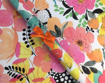 Papel de regalo floral: alegre papel de regalo de acuarela rosa y amarillo