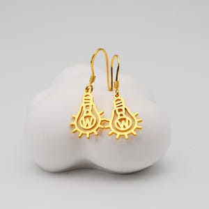 Pendientes de bombilla personalizados, pendientes colgantes con inicial, pendientes personalizados para profesor/a, regalo de graduación, regalo para ella, regalo para estudiante, 4041B