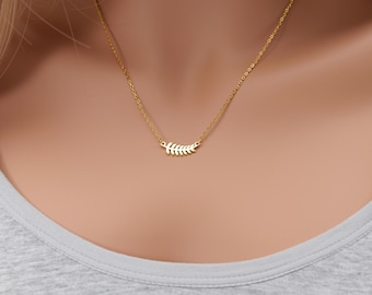 Sterling Silver Fern Necklace, Dainty Botanical Leaf Pendant, Nature Inspired Jewelry Gift for Her, Minimalist Handmade Charm Gift, 3056