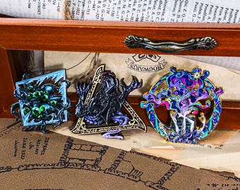 Cthulhu Mythos Enamel Pin Set Hound of Tindalos Shoggoth Color Out of Space for Horror Fans Gothic Jacket Pins Lovecraft Gifts Gamer Fashion