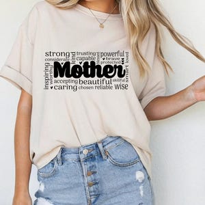 Cute Mother Gift T-shirt, She is Strong Fearless Warm Mom Shirt, Mom Shirt, Gift for Mom Shirt, Mother&#39;s Day Shirt