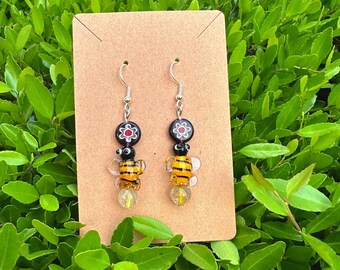 buzzy bee dangle earrings