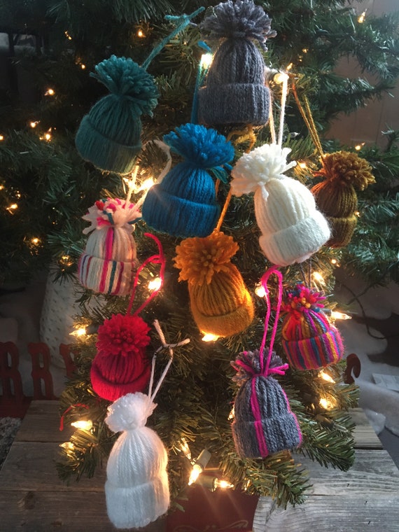 Pom Pom Mini Winter Hat Ornaments Toilet Paper Roll Yarn Hat