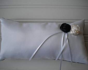 Black and White Rolled Rosette Ring Bearer Pillow - Wedding Pillow - Wedding Decoration