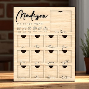 Marco de fotos minimalista del primer año de bebé cortado a láser SVG – Tablero moderno de hitos mensuales con iconos de nacimiento – Archivo digital cortado a láser