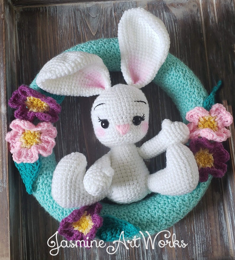 Hoppy Spring Wreath Crochet Pattern image 2