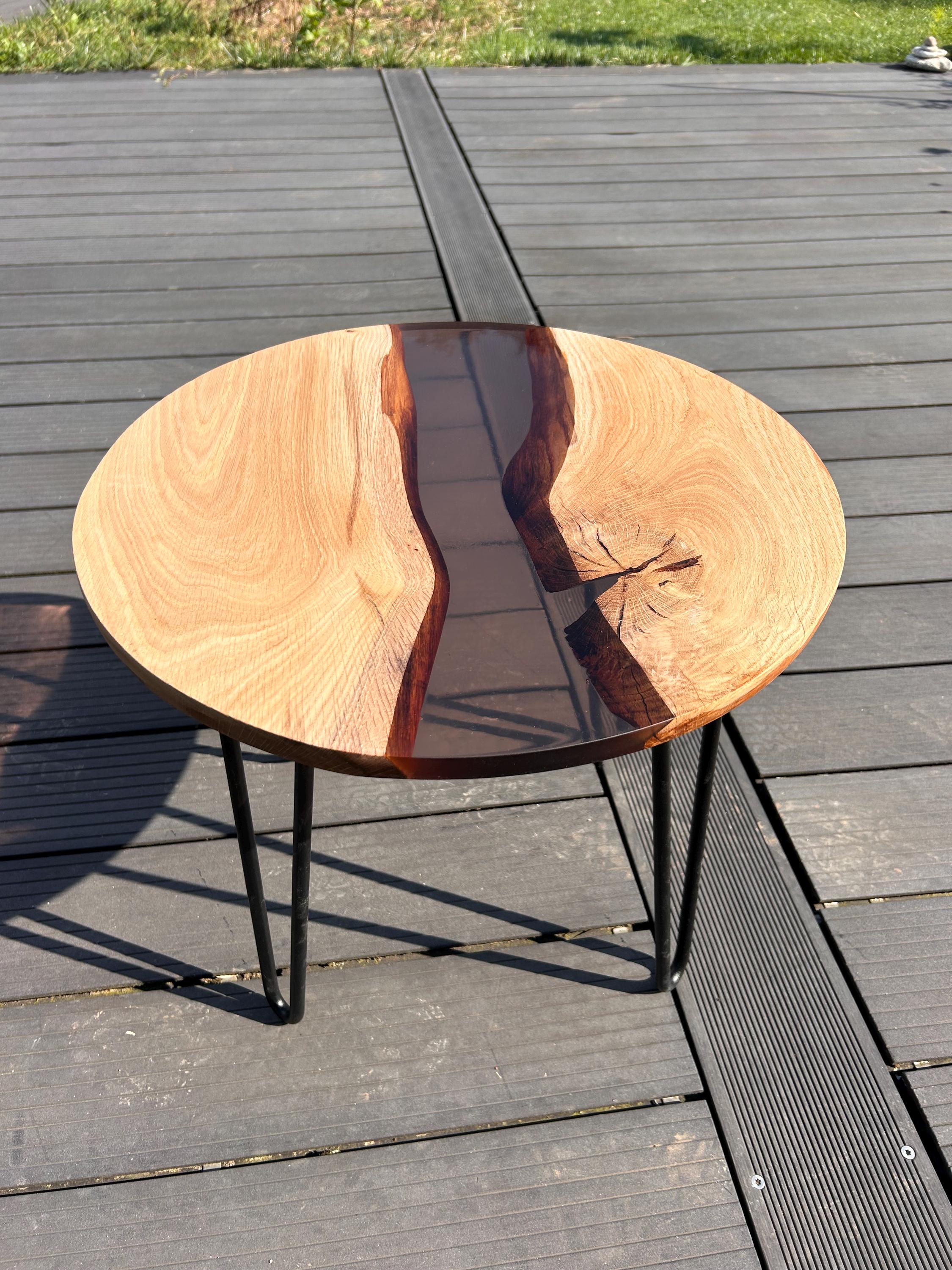 Table Basse Ronde En Bois Massif Et Résine - Mobilier Artisanal Design, Pièce Unique Faite Main