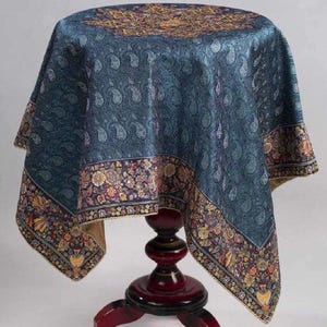 5-Piece Traditional Persian Silk Termeh Tablecloth Set – Includes Runner, Square Cloth, and 3 Decorative Pieces