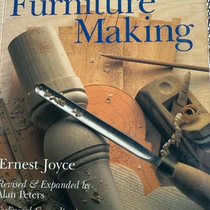 1987 Encyclopedia of furniture Making loaded with info  vintage paperback